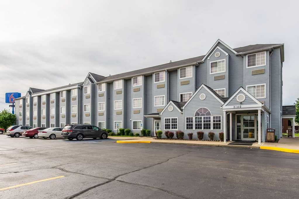 Motel 6 Indianapolis Carmel Exteriör bild